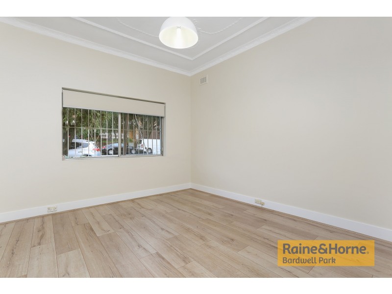 52 Cross Street, Campsie NSW 2194