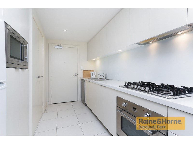 28/2 Nina Gray Avenue, Rhodes NSW 2138