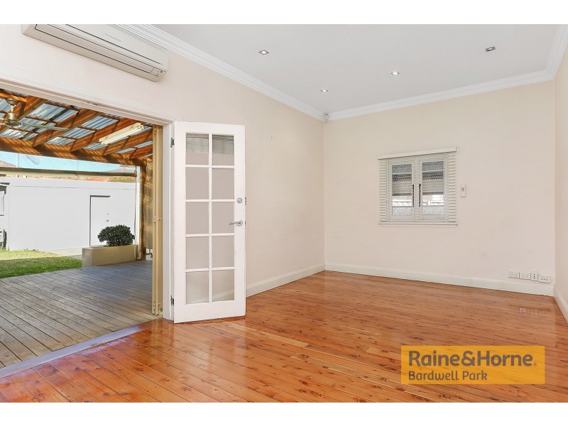 7 Clemton Avenue, Earlwood NSW 2206