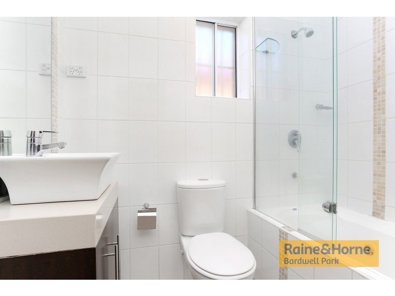 7 Clemton Avenue, Earlwood NSW 2206