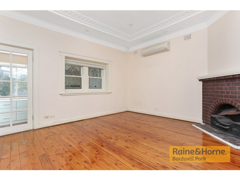 7 Clemton Avenue, Earlwood NSW 2206