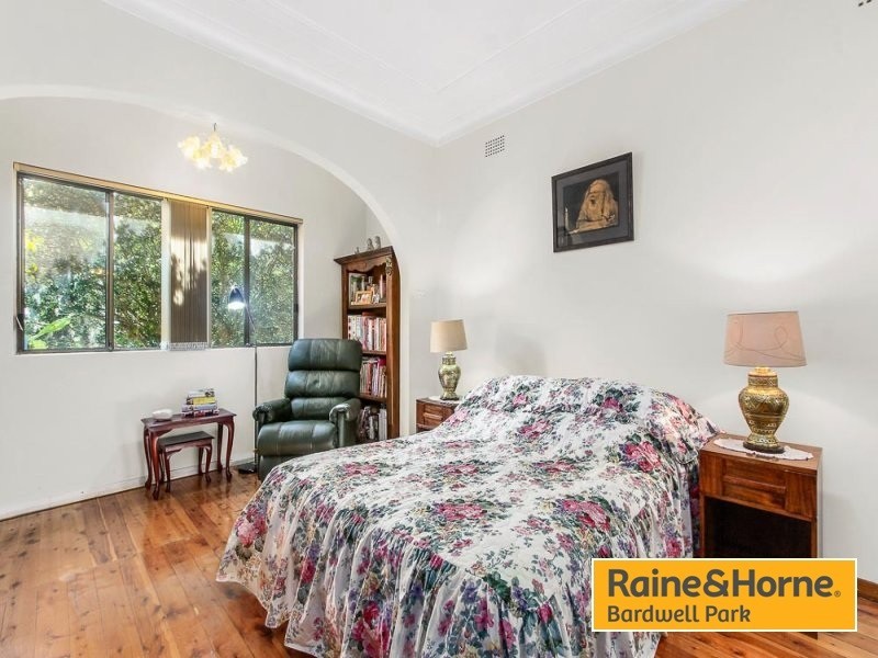 3 Johnston Street, Earlwood NSW 2206