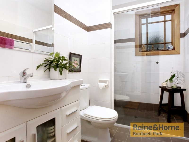 2 Stewart Street, Arncliffe NSW 2205