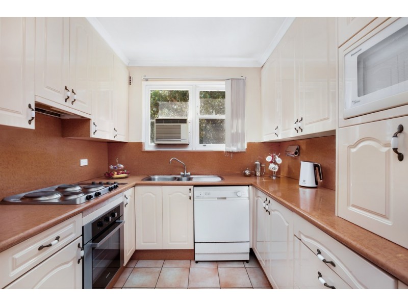 2/54 Sir Thomas Mitchell Road, Bondi Beach NSW 2026