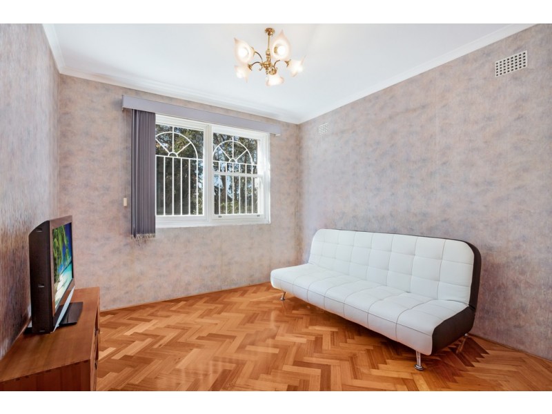 2/54 Sir Thomas Mitchell Road, Bondi Beach NSW 2026