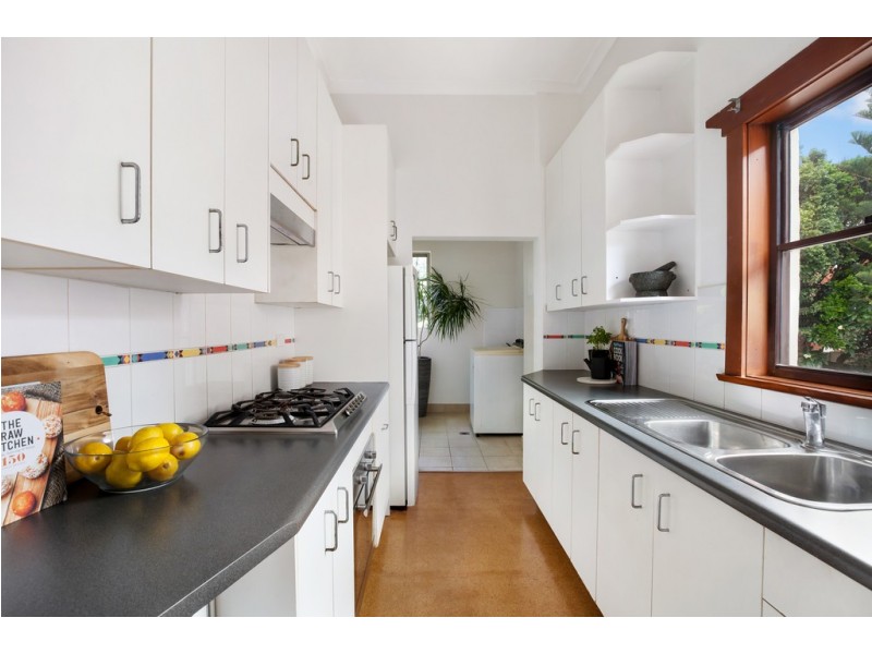 4/16 Lamrock Avenue, Bondi Beach NSW 2026