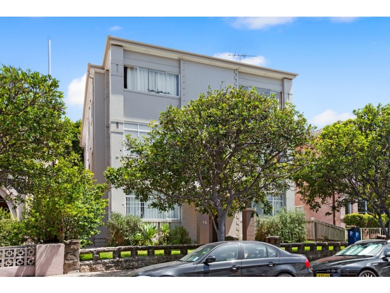 4/16 Lamrock Avenue, Bondi Beach NSW 2026