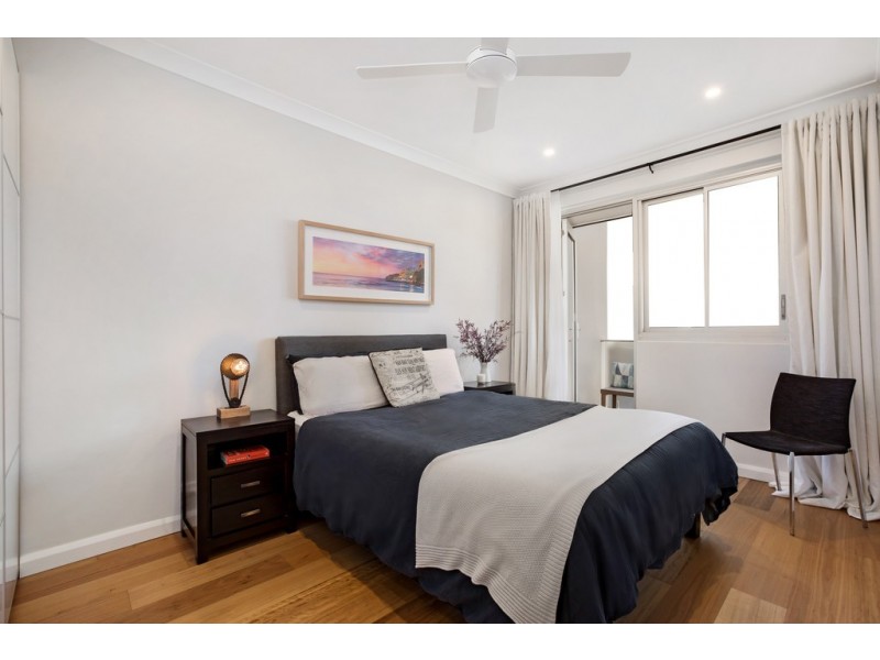 24/17-23 Wallis Parade, North Bondi NSW 2026