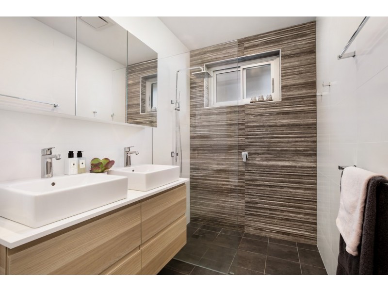 24/17-23 Wallis Parade, North Bondi NSW 2026