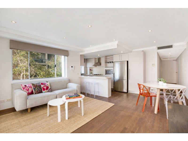 17/30-34 Penkivil Street, Bondi NSW 2026