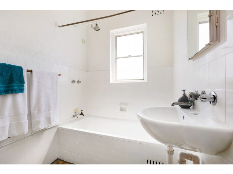 8/35 Fletcher Street, Tamarama NSW 2026