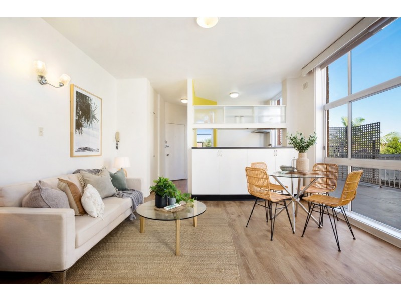 2/371A Old South Head Road, North Bondi NSW 2026