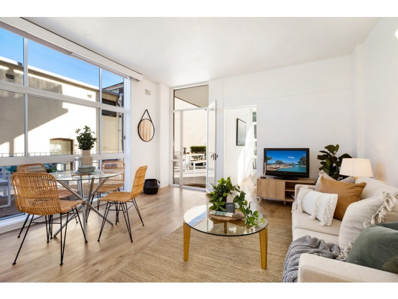 2/371A Old South Head Road, North Bondi NSW 2026