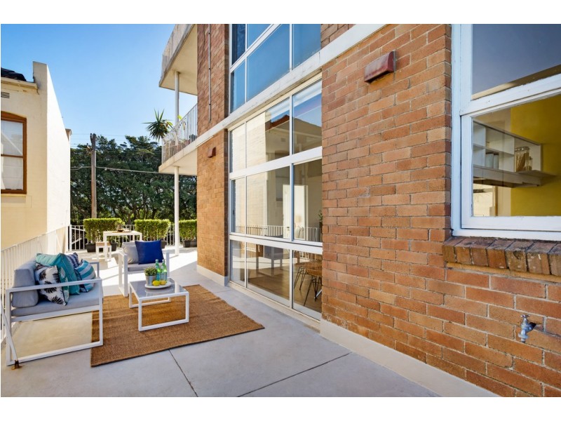 2/371A Old South Head Road, North Bondi NSW 2026