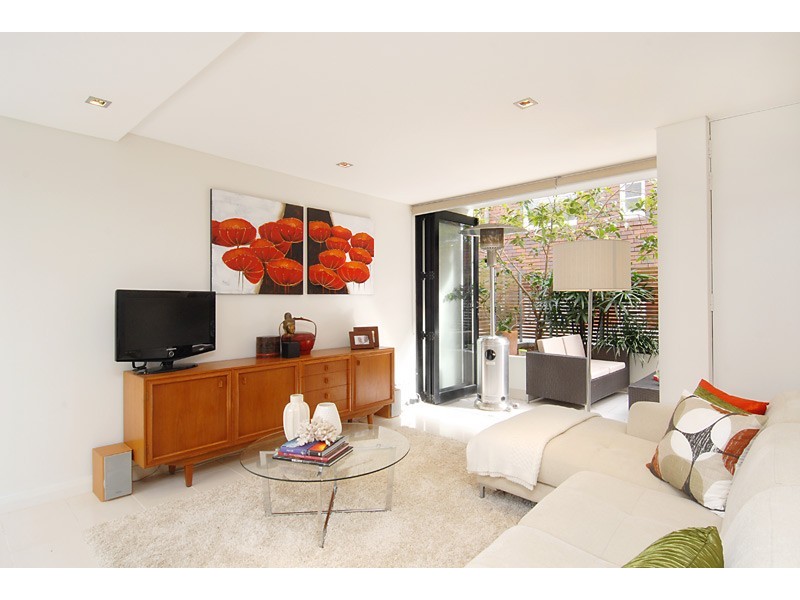 2/12 Warners Avenue, North Bondi NSW 2026