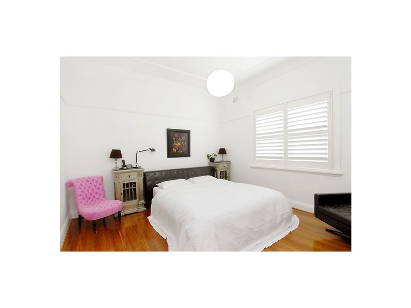 1/8 Hastings Parade, North Bondi NSW 2026