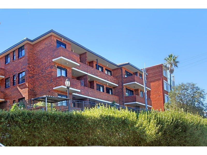 1/10-12 Fletcher Street, Bondi NSW 2026