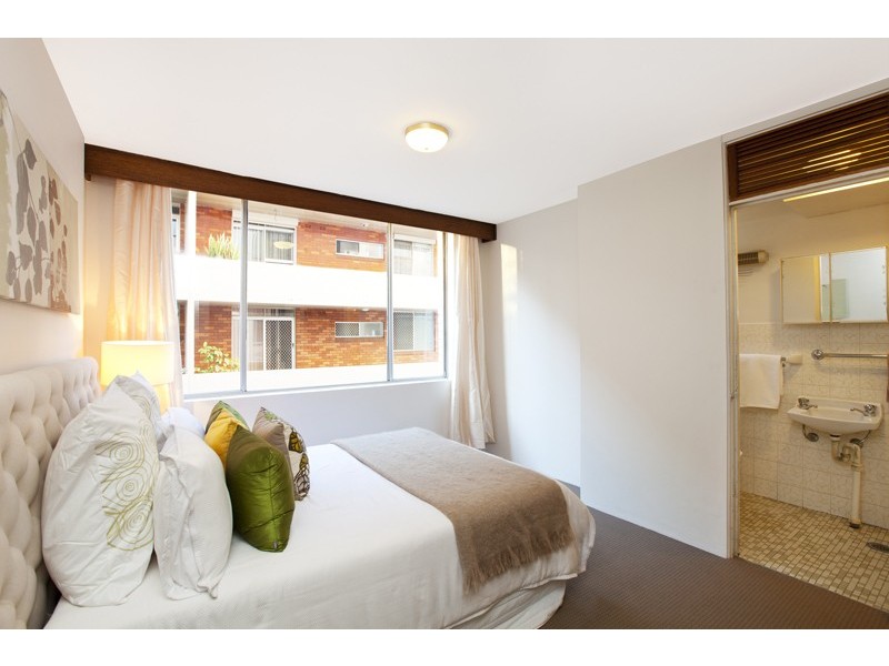 2/54 Penkivil Street, Bondi NSW 2026