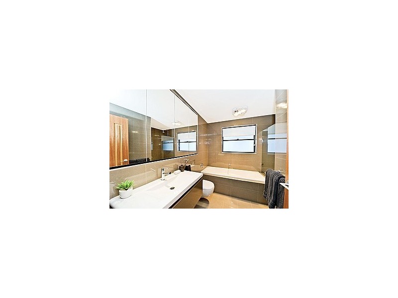 5 Fletcher Street, Tamarama NSW 2026