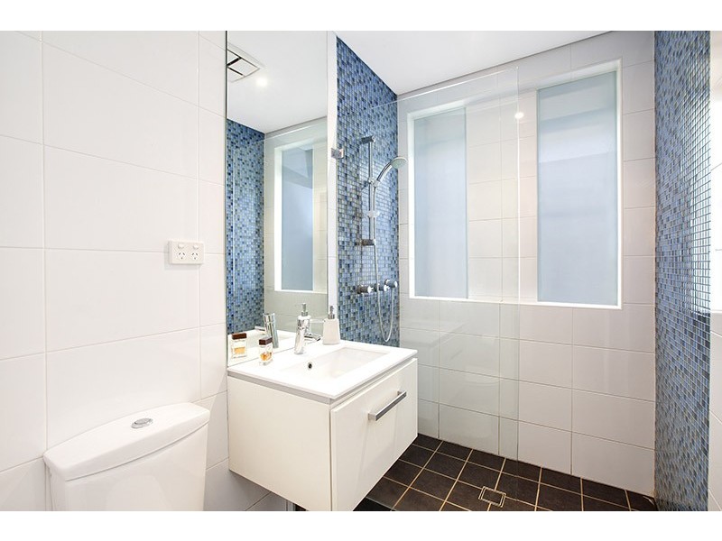 2/97 Curlewis Street, Bondi Beach NSW 2026