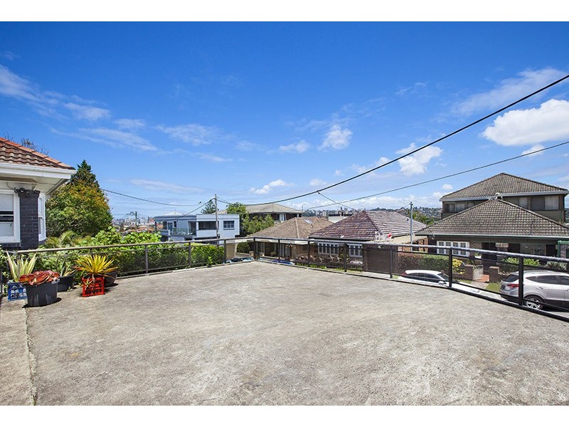 4 Waratah Street, North Bondi NSW 2026