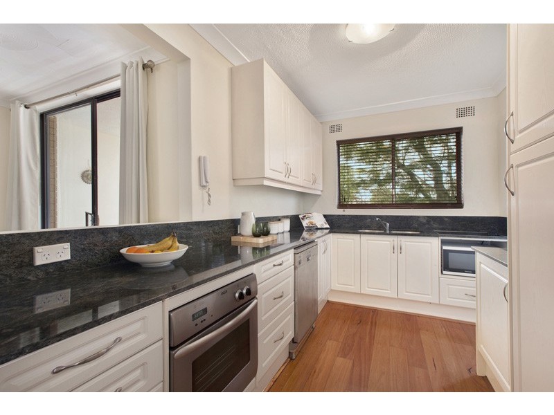8/37 Sir Thomas Mitchell Road, Bondi Beach NSW 2026