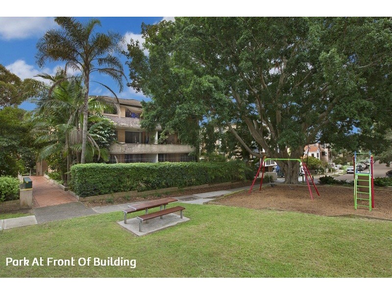 8/37 Sir Thomas Mitchell Road, Bondi Beach NSW 2026