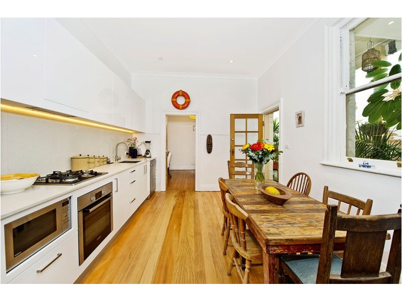 2/18 Sir Thomas Mitchell Road, Bondi Beach NSW 2026