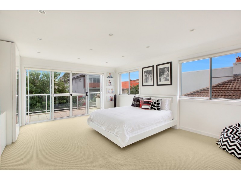 18 Mitchell Street, North Bondi NSW 2026