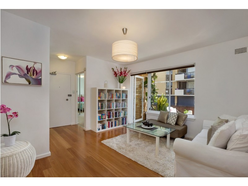 1/28 Warners Avenue, North Bondi NSW 2026