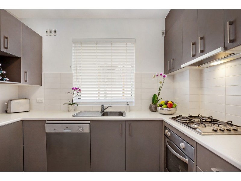 1/28 Warners Avenue, North Bondi NSW 2026