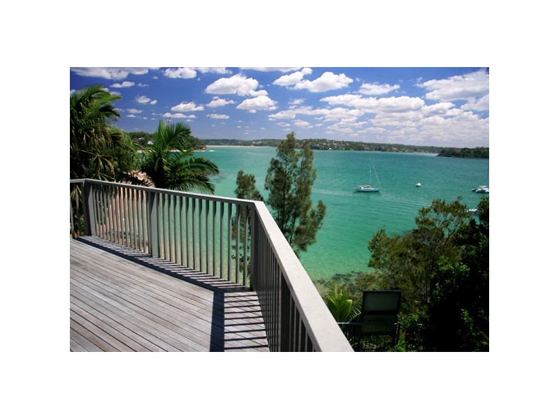 3 The Avenue, Bundeena NSW 2230