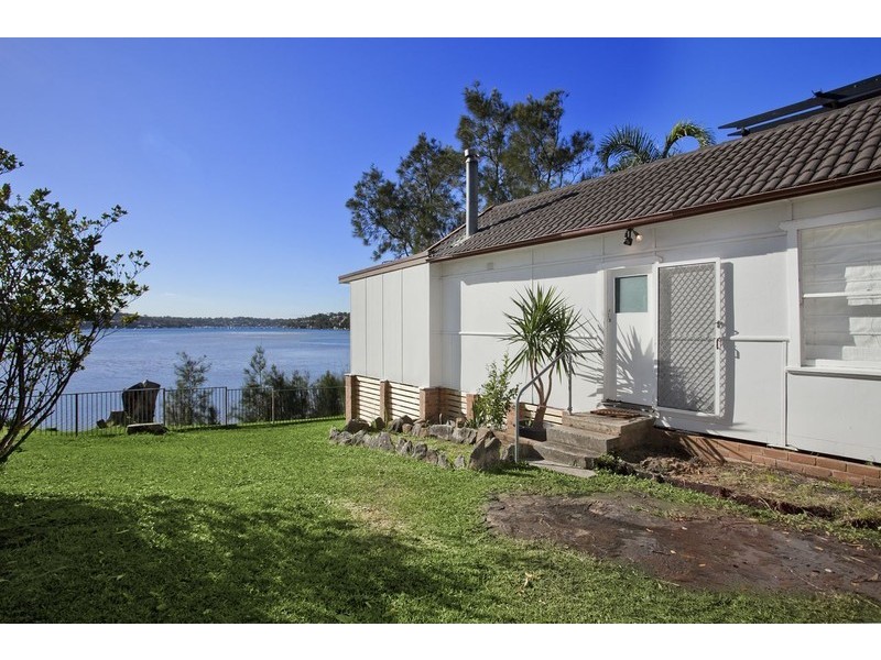 73 Pacific Crescent, Maianbar NSW 2230