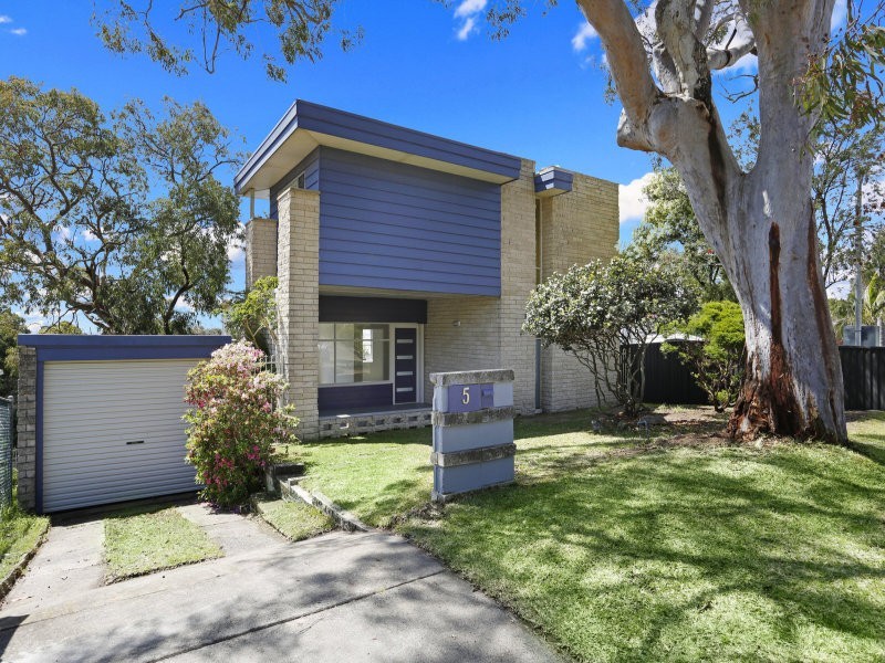 5 Baker Street, Bundeena NSW 2230