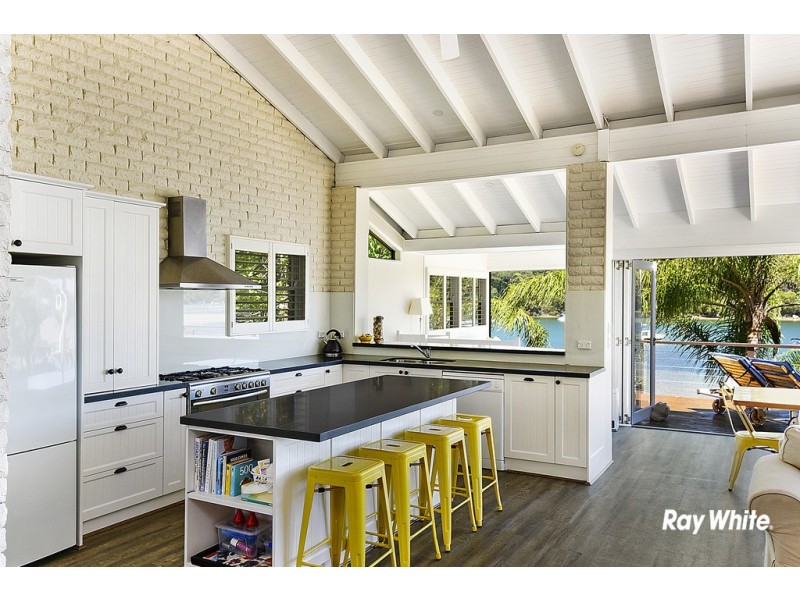 115 Pacific Crescent, Maianbar NSW 2230