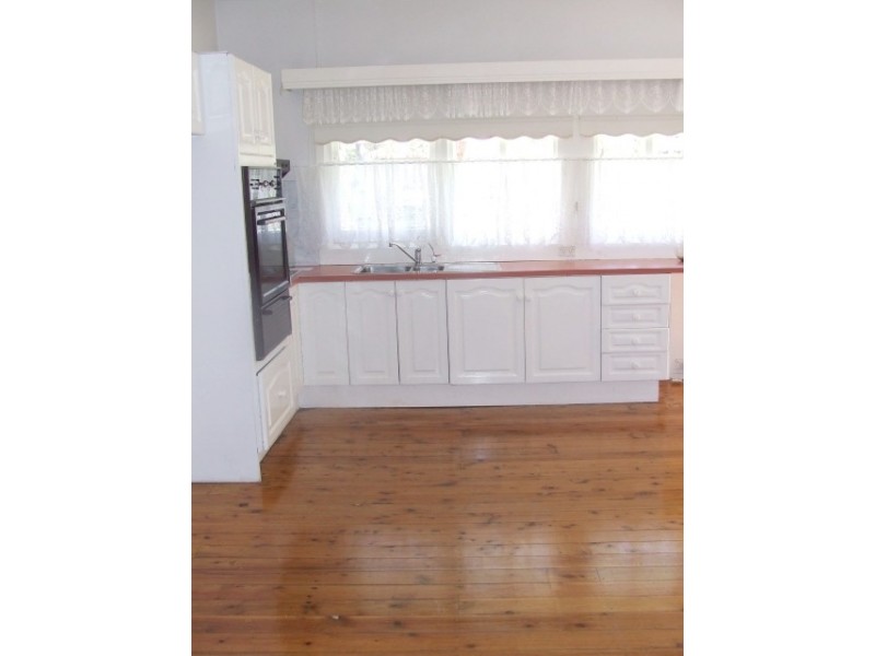 6 Thompson Street, Bundeena NSW 2230