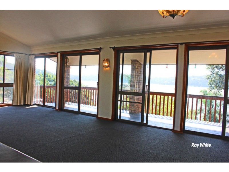 House 81 Pacific Crescent, Maianbar NSW 2230