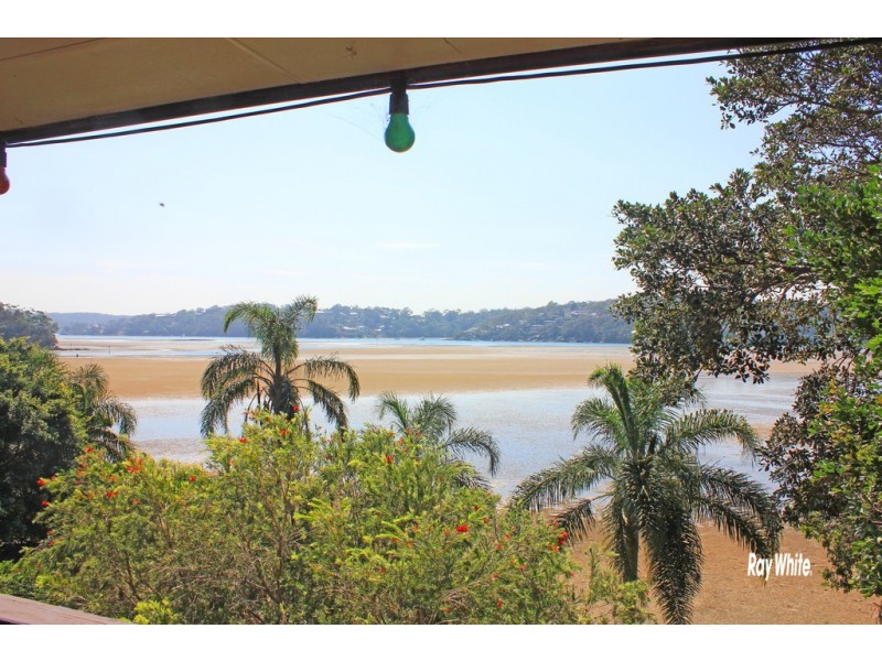 House 81 Pacific Crescent, Maianbar NSW 2230