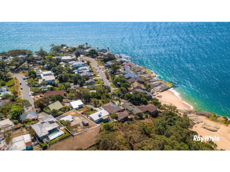 4 Eric Street, Bundeena NSW 2230