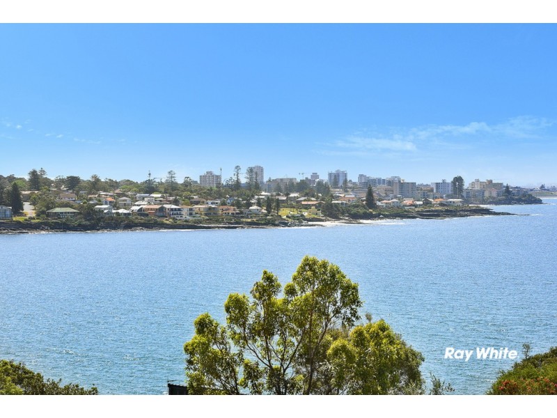 4 Eric Street, Bundeena NSW 2230