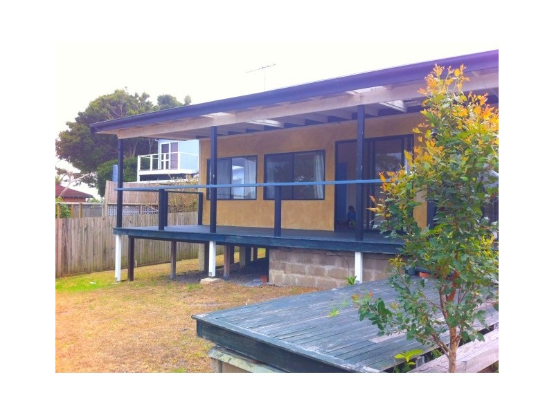 6 Mary Street, Bundeena NSW 2230