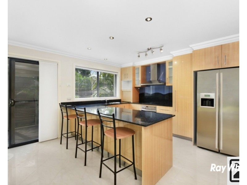 18 Laurence Avenue, Bundeena NSW 2230