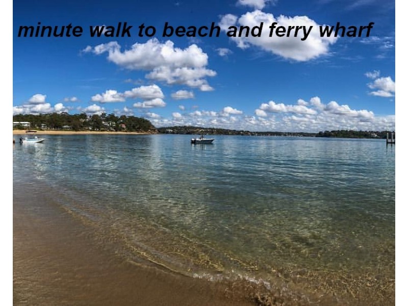 18 Laurence Avenue, Bundeena NSW 2230