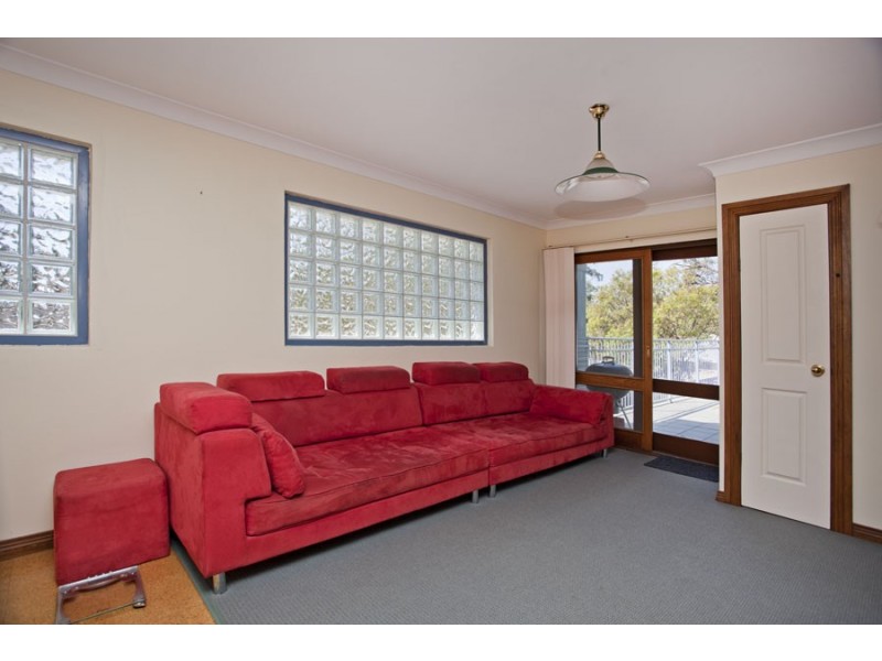 24 Thompson Street, Bundeena NSW 2230