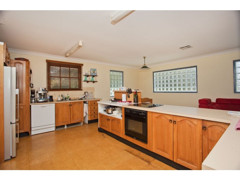 24 Thompson Street, Bundeena NSW 2230