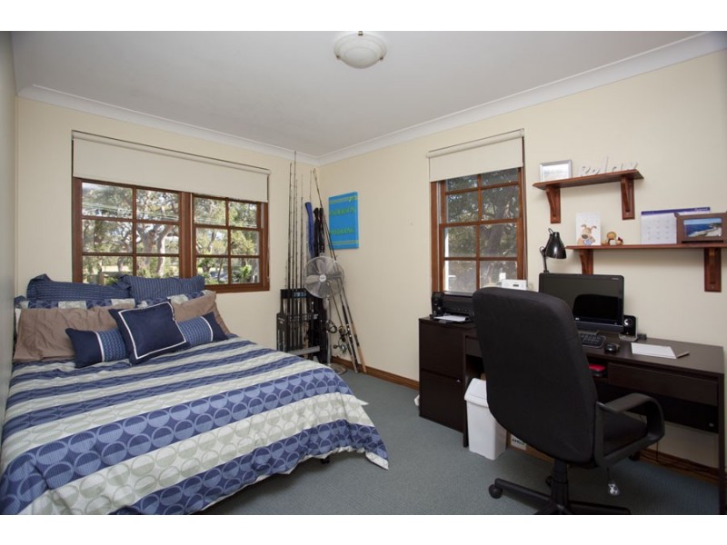 24 Thompson Street, Bundeena NSW 2230