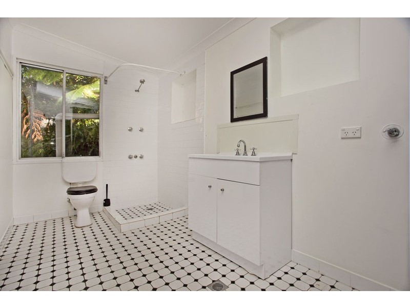 18 Short Avenue, Bundeena NSW 2230