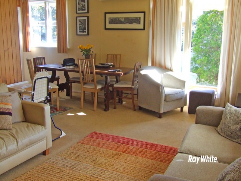 24 Scarborough Street, Bundeena NSW 2230