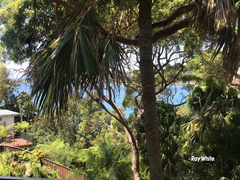 10 Short Avenue, Bundeena NSW 2230