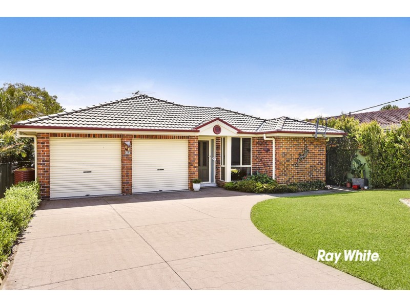 13 Scarborough Street, Bundeena NSW 2230